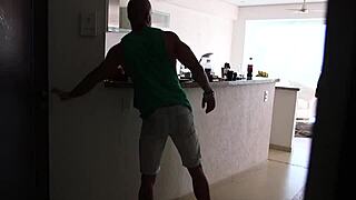 Oral Job And Ga Fuck For A Tranny