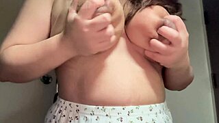 Indian Big Tits Solo Desi Aunty Play