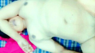 Indian Bhabhi Pussy Fingered For Intense Orgasm
