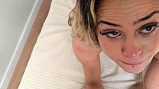 minha vizinha lactante tirando leite dos lindos peitos enquanto fodo sua bucetinha pov completo no red