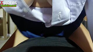 pacarku doyan diatas
